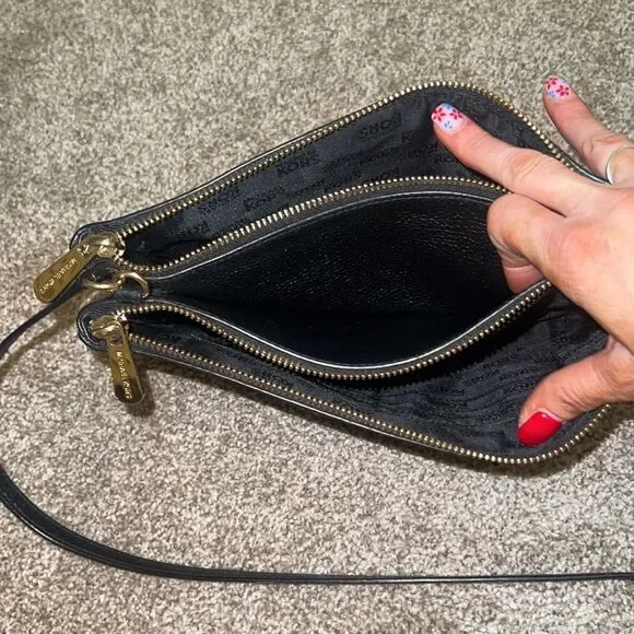 Michael Kors Double Pouch Crossbody Med/Large Black Pebbled Leather Excellent! - Picture 12 of 14